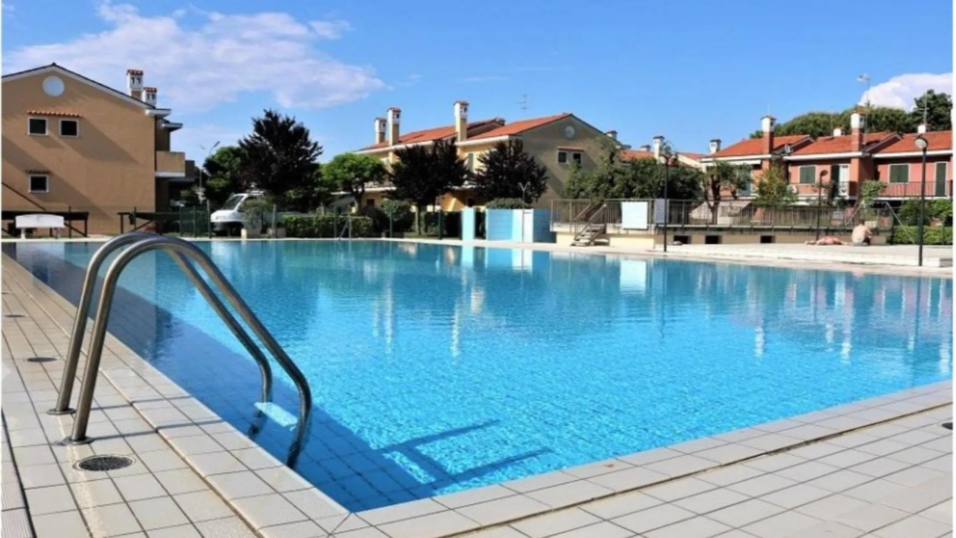 Terraced House With Swimming Pool Apartment Bibione