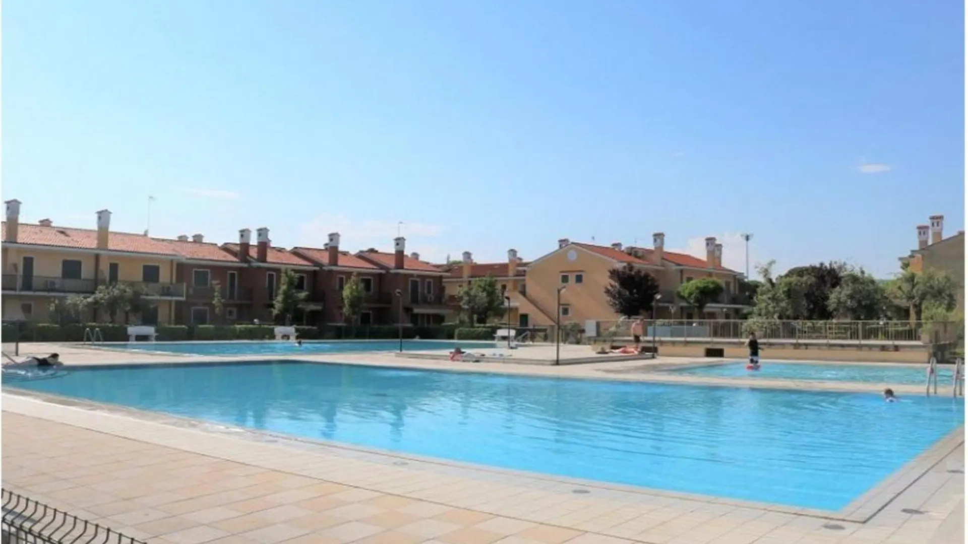 Terraced House With Swimming Pool Apartment Bibione 0*,  Italy